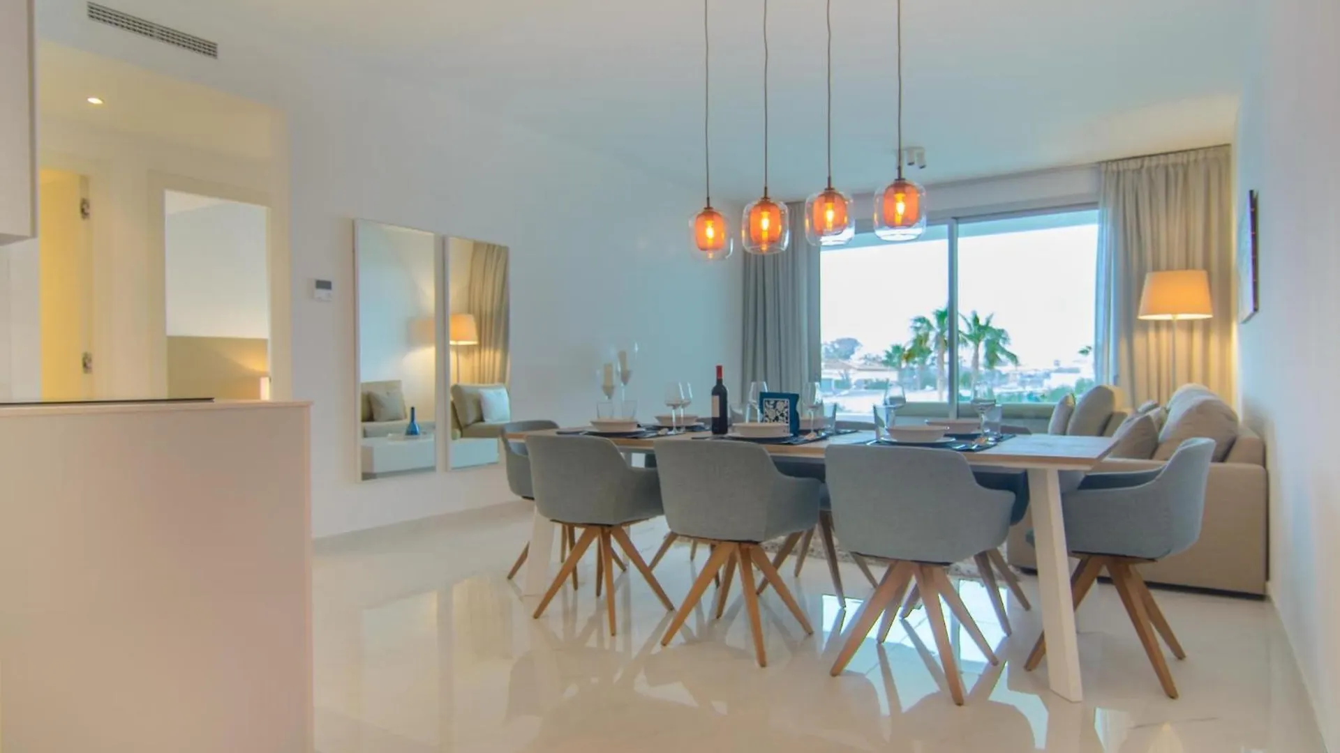 Brand New Apartment In Belaire, Pools, Garden Estepona