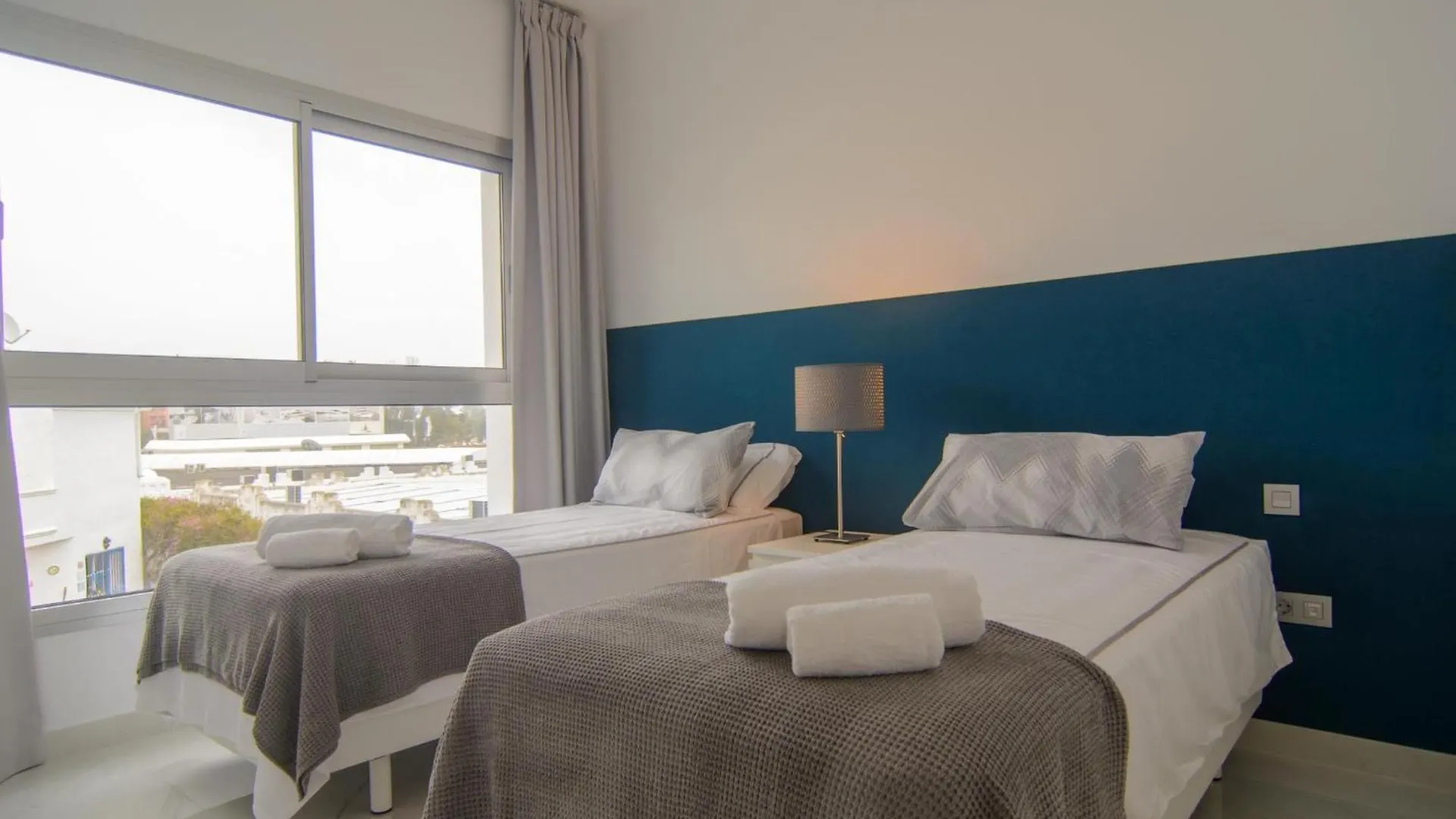 Brand New Apartment In Belaire, Pools, Garden Estepona